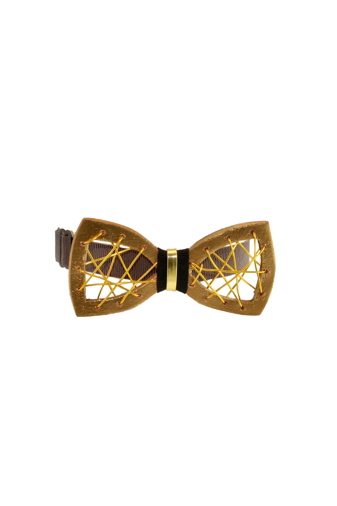 Papillon di legno oro con filo in alluminio dorato cucito