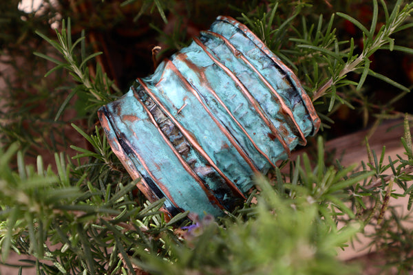 QUARTIERI Bracciale rigido in rame acidato