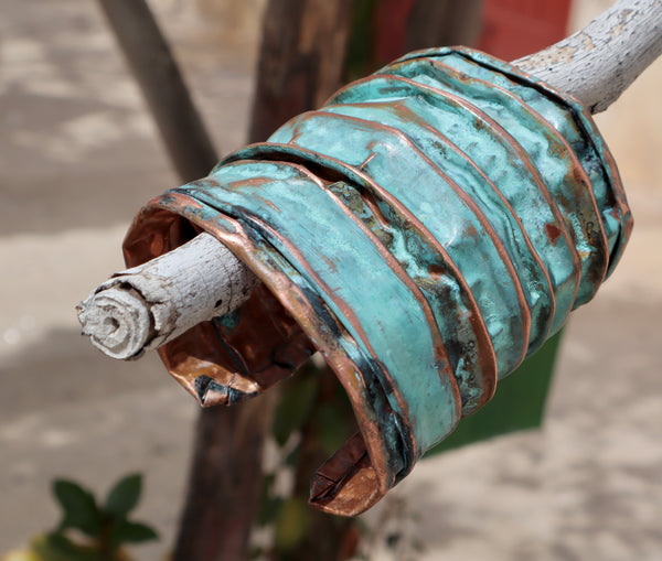 QUARTIERI Bracciale rigido in rame acidato