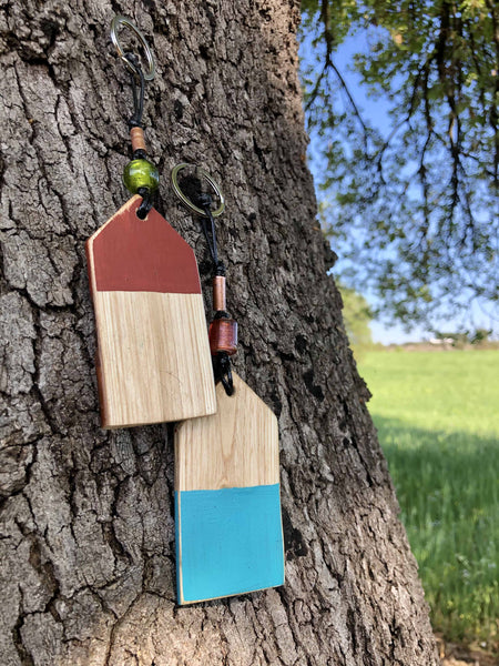 Portachiavi casetta in legno di castagno e vetro di murano