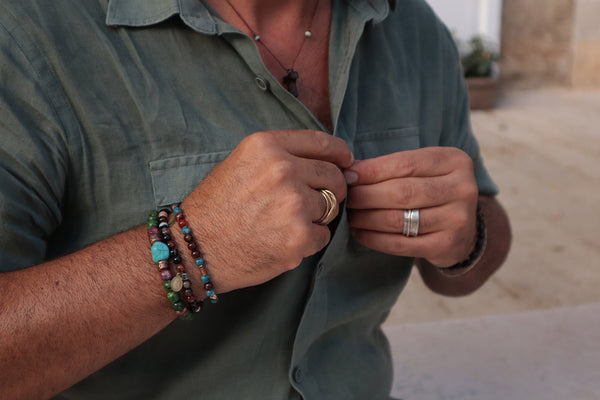 QUARTIERI Bracciale Uomo con sfera di agata azzurra e pepite dorate