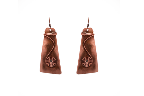QUARTIERI Orecchini Tribal speculari in Rame